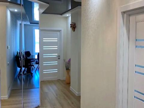 квартира по адресу Гвардейцев-Широнинцев ул., 70