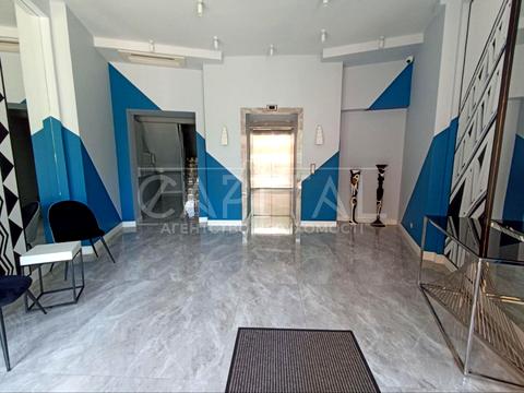 комерційна за адресою Велика Васильківська вул. (Червоноармійська), 9/2