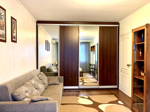 квартира за адресою Оноре де Бальзака вул., 8