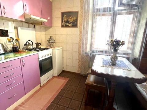 квартира за адресою Богуна вул., 4