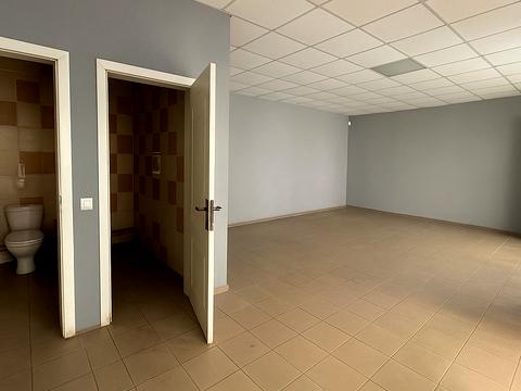 комерційна за адресою Площа Героїв, 16а