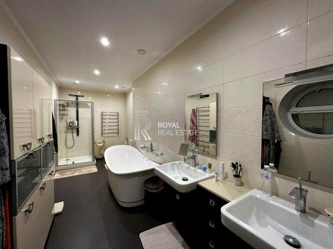 будинок за адресою Прикордонна вул.