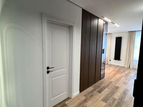 квартира по адресу Пелеша, 5