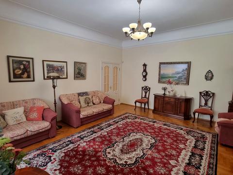 квартира за адресою Академіка Богомольця вул., 7/14
