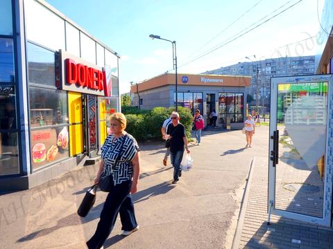 комерційна за адресою Нескорених вул., 24