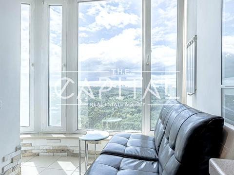 квартира за адресою Науки просп., 62-А