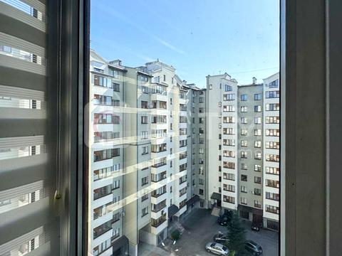 квартира за адресою Хотинська вул., 12