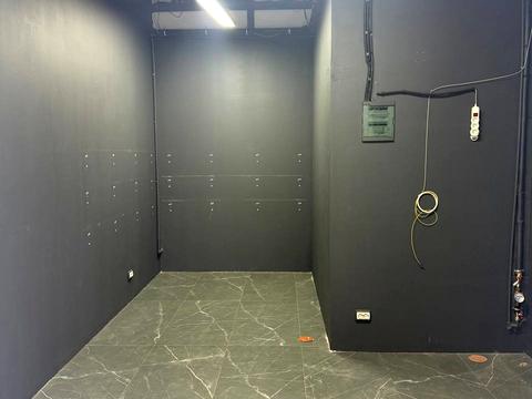 комерційна за адресою Донецьке шосе, 121