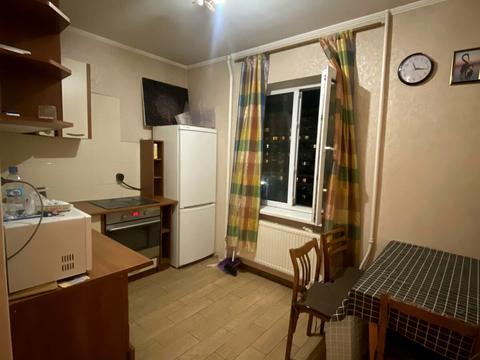 квартира по адресу Александра Мишуги ул., 1/4