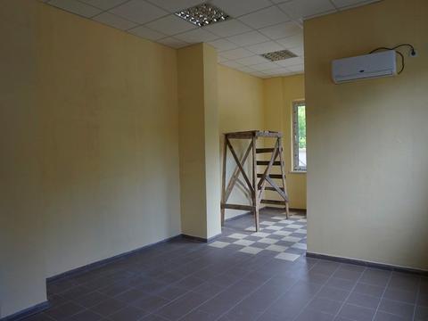 комерційна за адресою Магістральна вул., 33