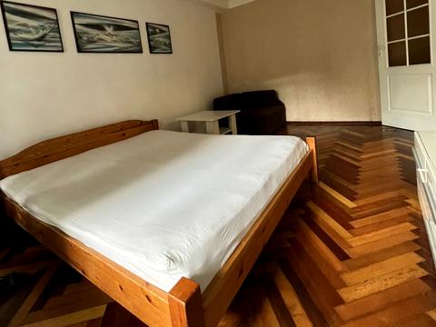 квартира за адресою Золотоустівська вул., 1