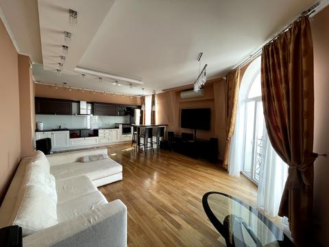 квартира за адресою Лабораторна вул., 8