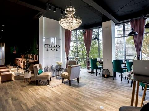 коммерческая по адресу Институтская ул., 13