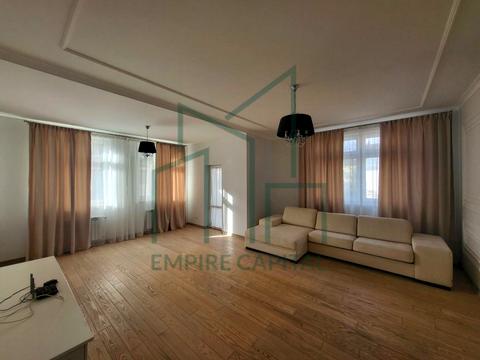 квартира за адресою Повстанська вул., 10