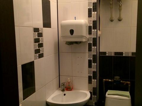 комерційна за адресою Євгена Котляра вул. (Червоноармійська), 8/10Б