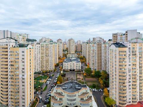 квартира за адресою Дніпровська набережна вул., 19