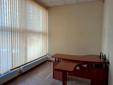 коммерческая по адресу Леси Украинки бульв., 21-А