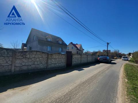 будинок за адресою с. Струмівка, Сільська вул., 72