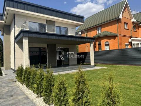 будинок за адресою Центральна вул.