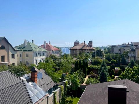 будинок за адресою Богатирська вул.