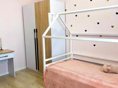 будинок за адресою Амосова вул., 63