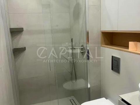 квартира за адресою Київ, Салютна вул., 2