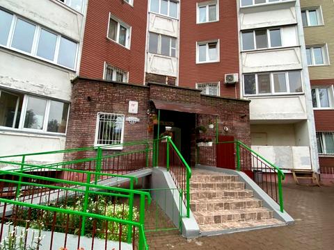 квартира за адресою Милославська вул., 12