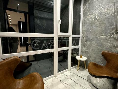квартира за адресою Миколи Гулака вул., 4