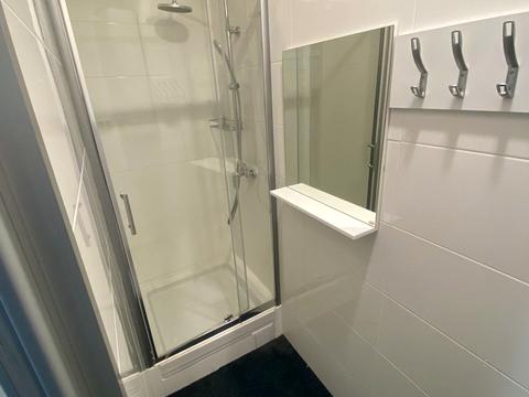 комерційна за адресою Глибочицька вул., 17