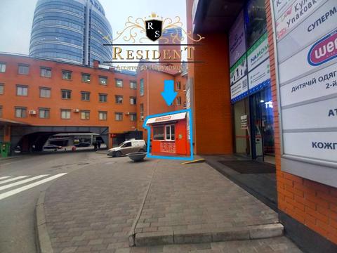 комерційна за адресою Королеви Єлизавети ІІ вул. (Глинки), 1-А