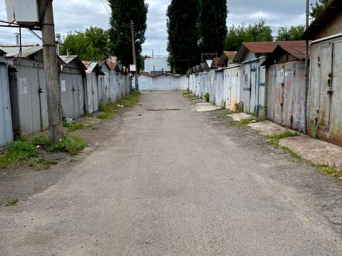 паркоместо по адресу Велика Кільцева дорога ул., 12а