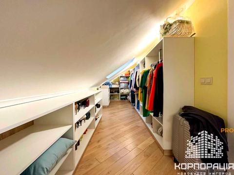 будинок за адресою Дружби