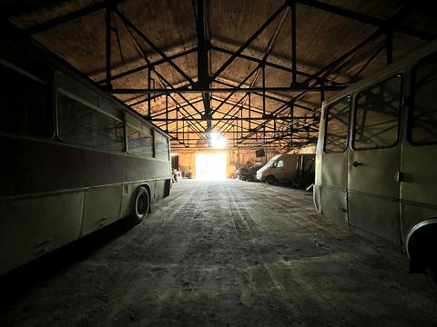 коммерческая по адресу Конституционная ул., 15