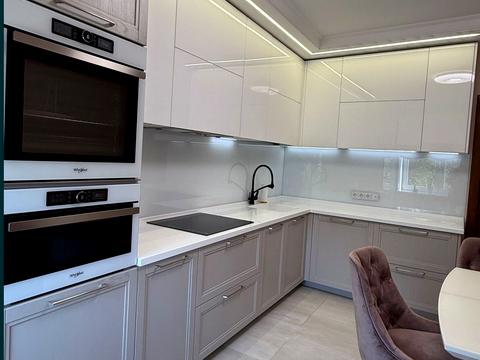 квартира по адресу Черновола ул., 10