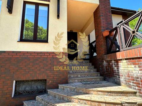 будинок за адресою Зарічний провулок, 10