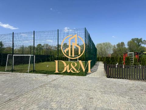 будинок за адресою Центральна вул.