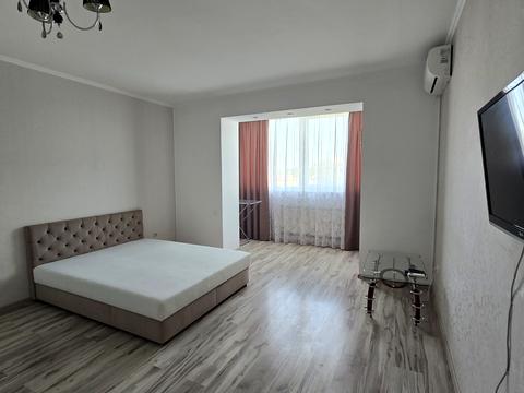 квартира за адресою Володимира Стельмаха вул. (Курчатова), 62