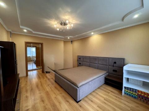 квартира по адресу Героев Днепра ул., 23