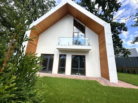 будинок за адресою Найкраща вул. (Ломоносова), 2