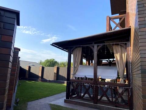 будинок за адресою Центральна вул.