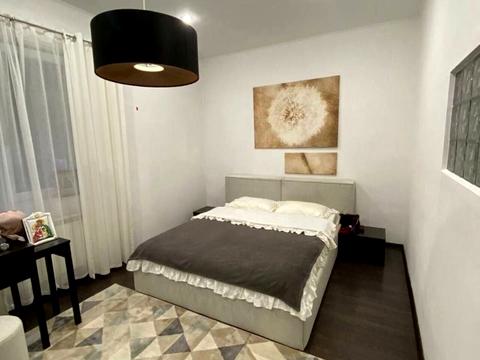 будинок за адресою Свято-Покровська вул. (Леніна)