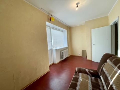 квартира за адресою Космонавтів вул., 122а