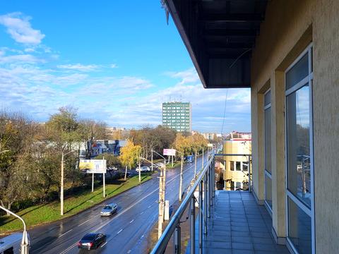 комерційна за адресою Головна, 283