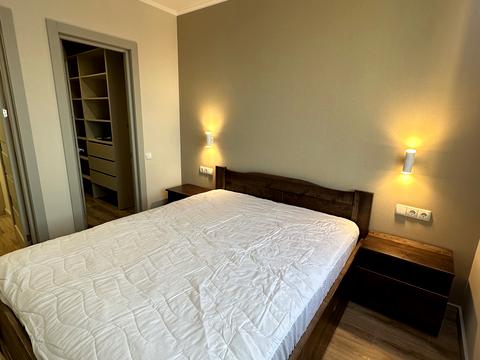 квартира за адресою Івана Білика вул. (Яблунева), 4