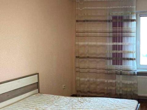 квартира за адресою Ревуцького вул., 54