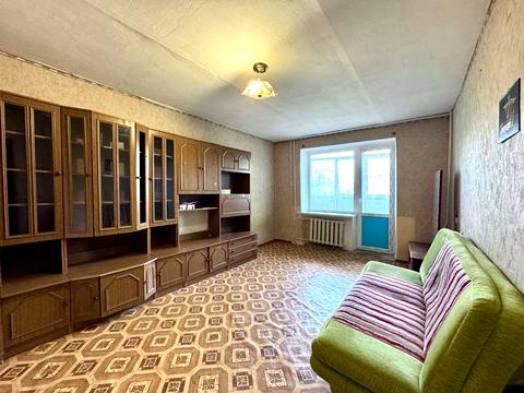 квартира за адресою Космонавтів вул., 98