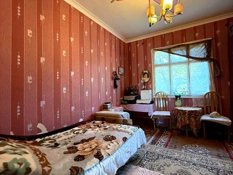 будинок за адресою Українська