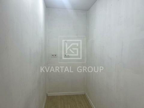 комерційна за адресою Білокур вул. (Курська), 8а