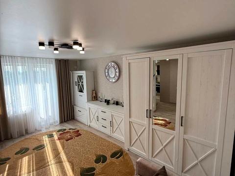 квартира за адресою Закам'яна, 3
