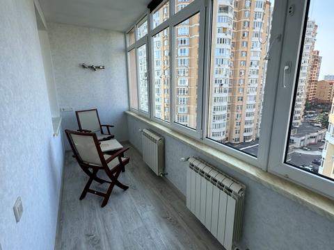 квартира за адресою Зоопаркова вул., 12